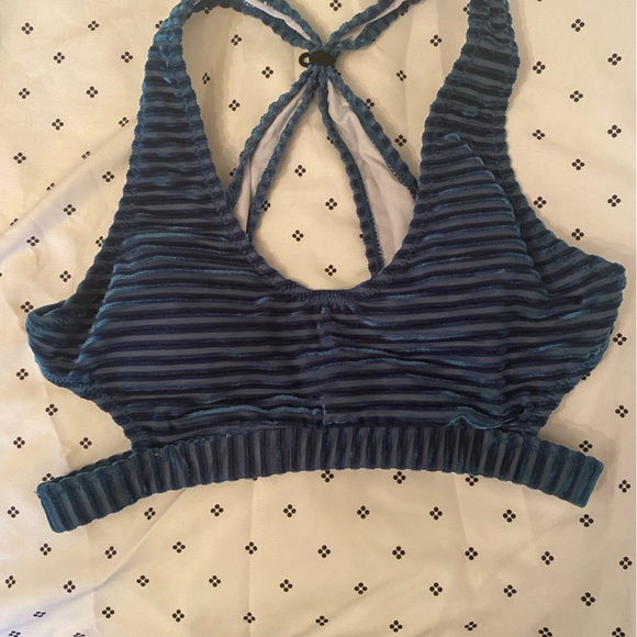 Cupshe bikini - Picture 1 of 4